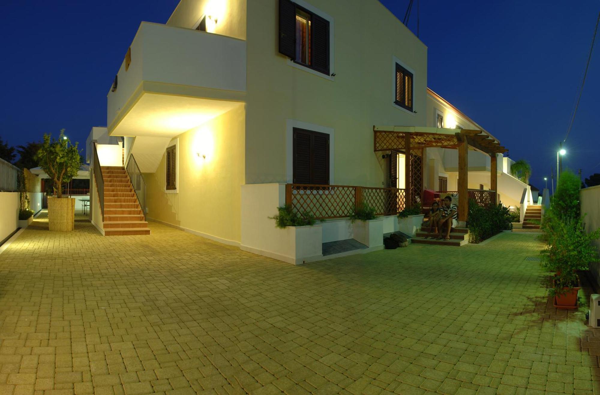 Residence Casa Del Mar Sicilia Marina di Modica Exterior photo